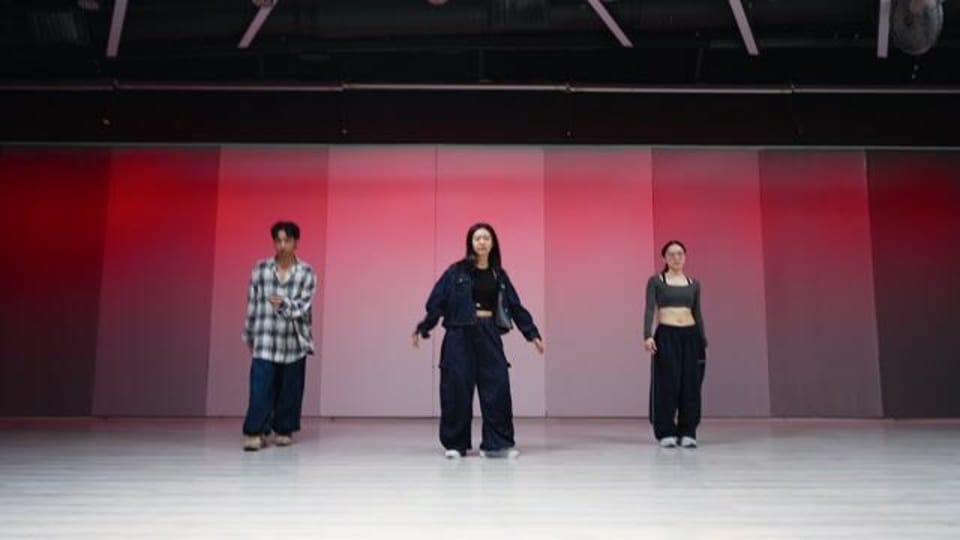 C9395_00401011.mov