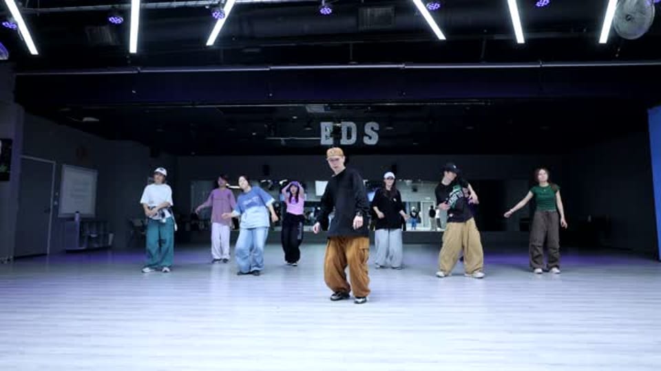 SHOGUNU_S001_S001_T671.MOV